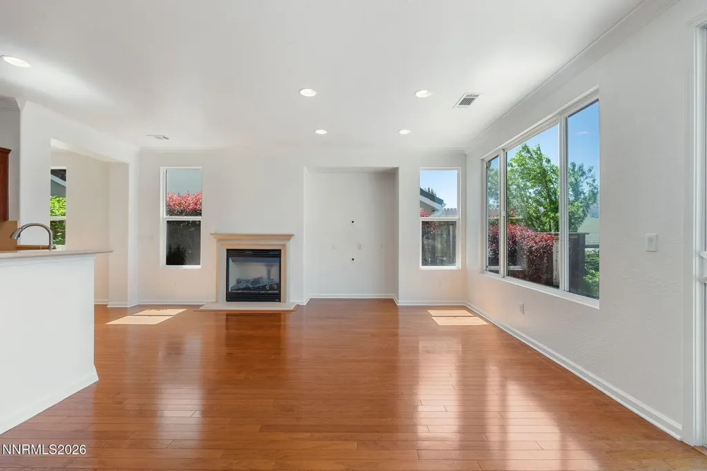 1285 Cliff Park Reno NV 89523