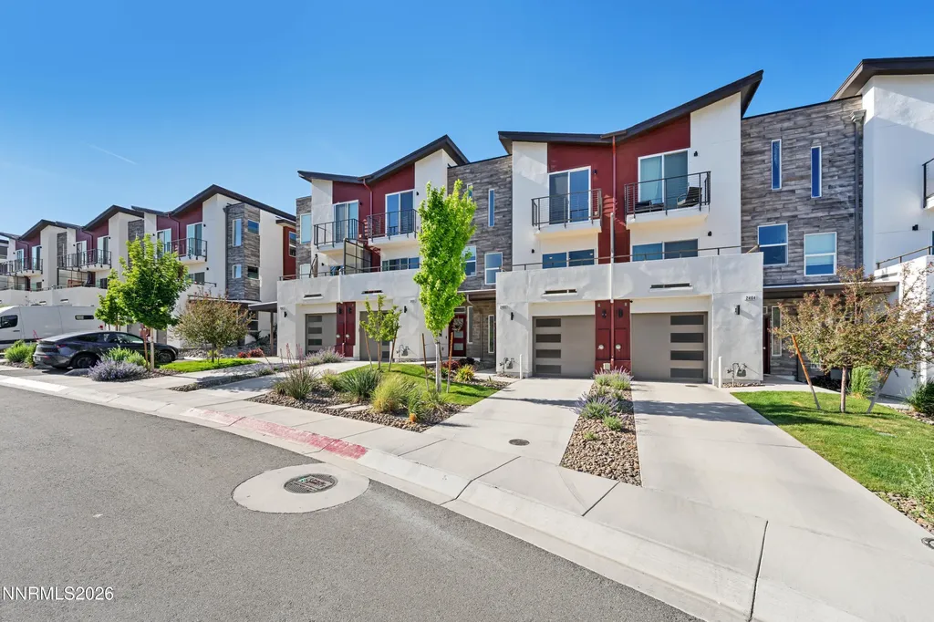 2460 Tecumseh Sparks NV 89436