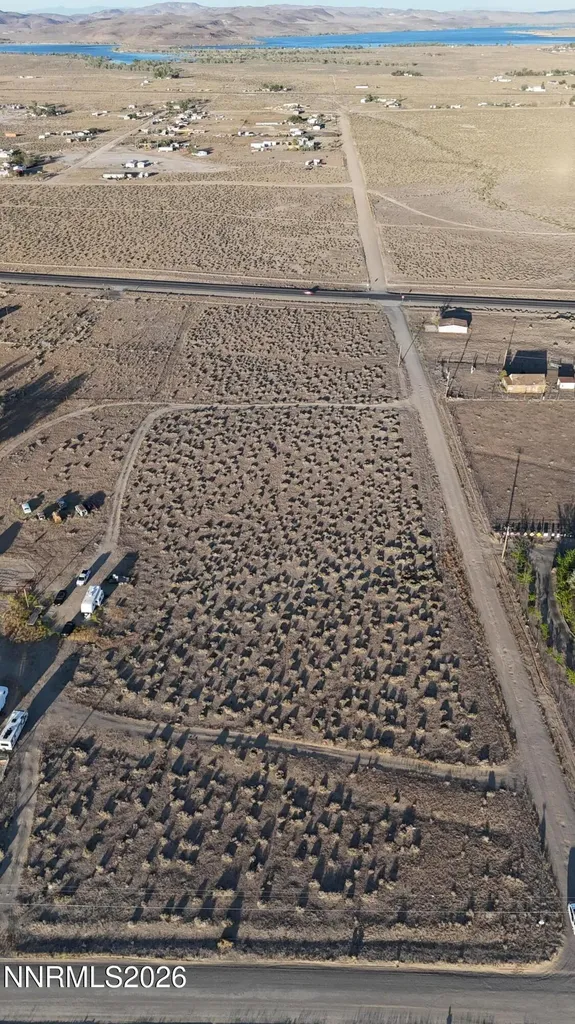 4430 Deodar Silver Springs NV 89429
