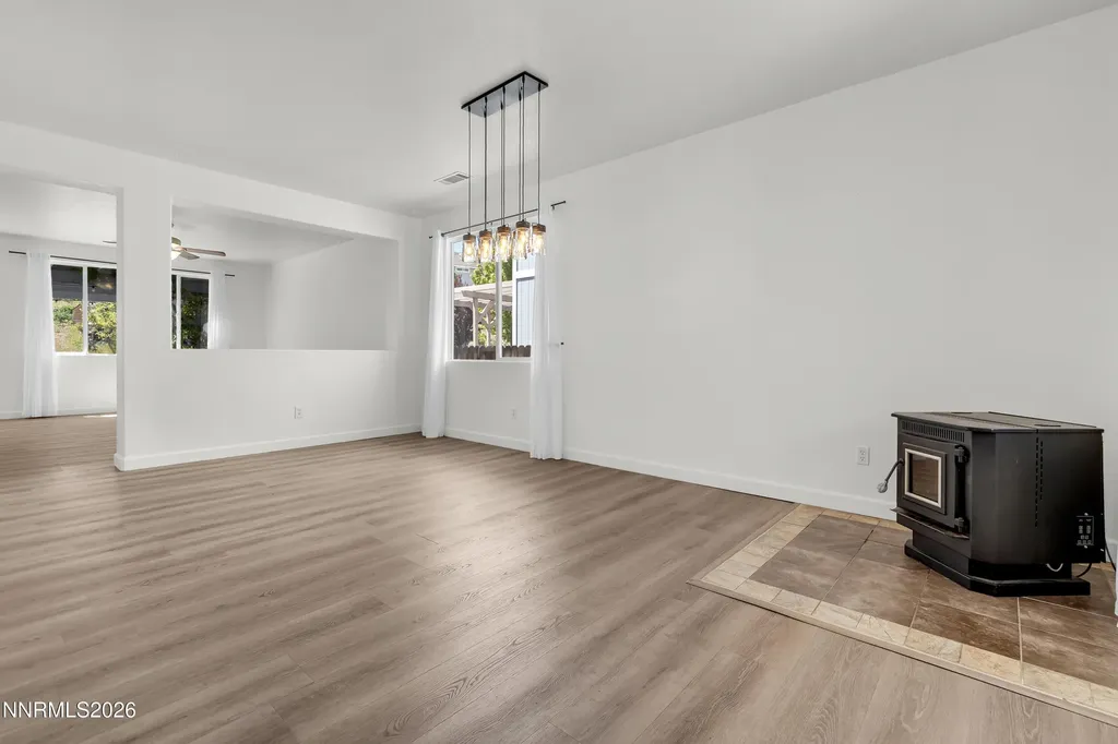 8430 Seal Beach Reno NV 89506
