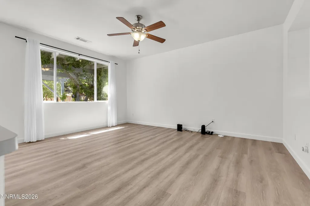 8430 Seal Beach Reno NV 89506