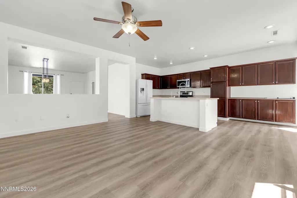 8430 Seal Beach Reno NV 89506