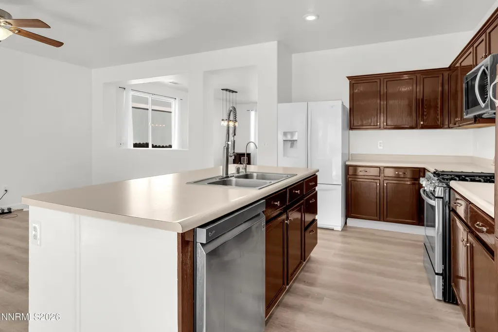 8430 Seal Beach Reno NV 89506