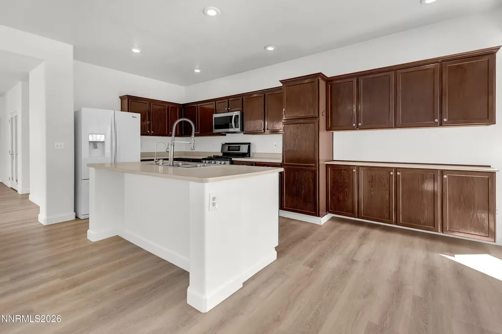 8430 Seal Beach Reno NV 89506