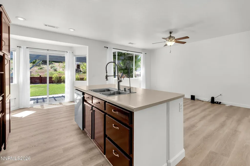 8430 Seal Beach Reno NV 89506