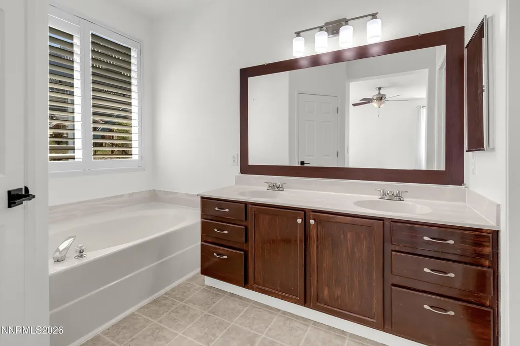 8430 Seal Beach Reno NV 89506
