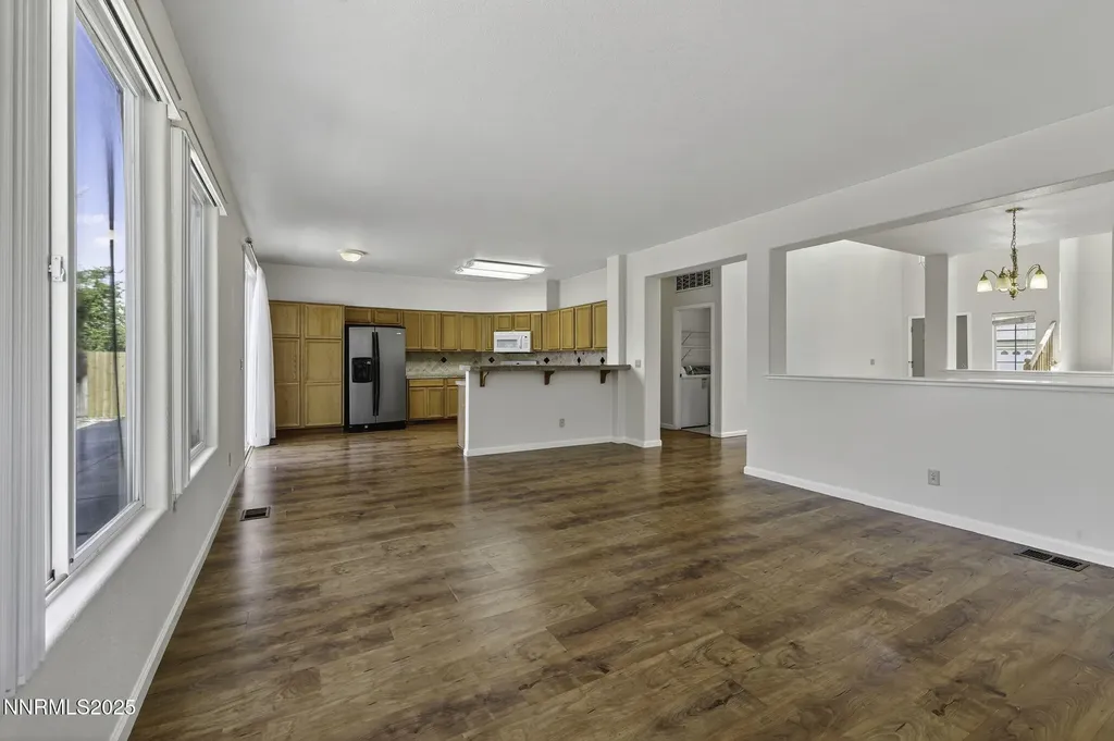 3181 Sky Country Reno NV 89503