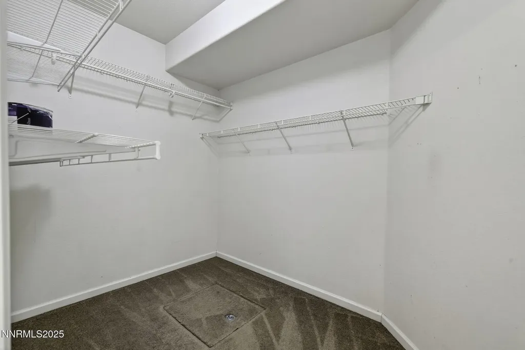 3181 Sky Country Reno NV 89503