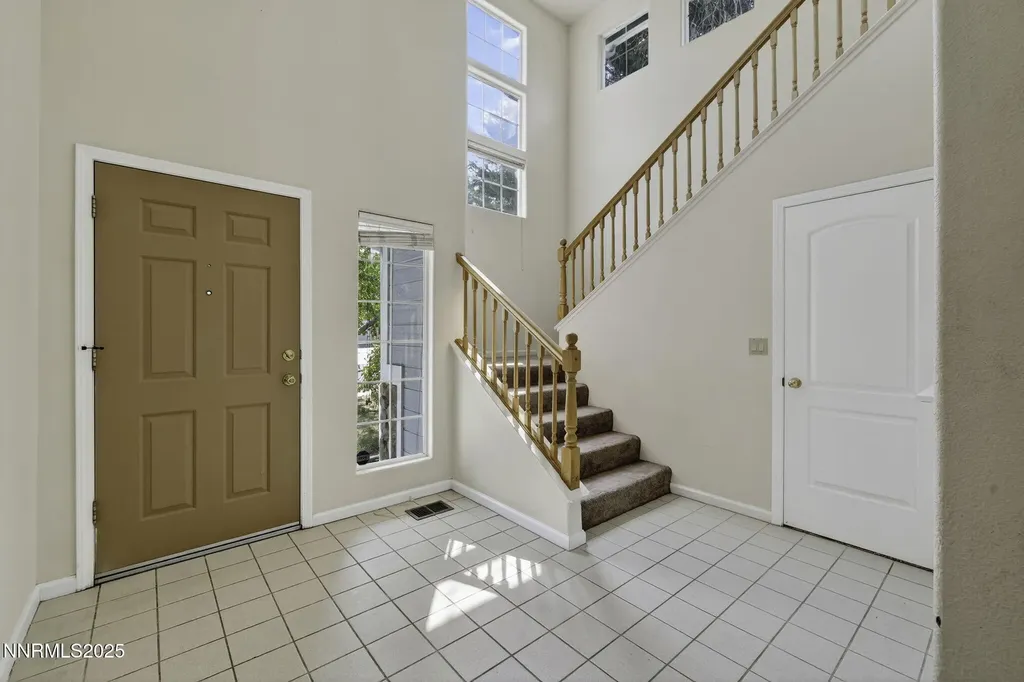 3181 Sky Country Reno NV 89503