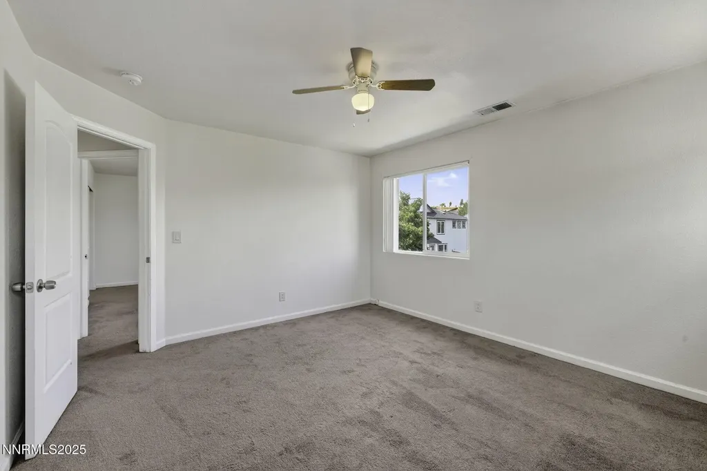 3181 Sky Country Reno NV 89503