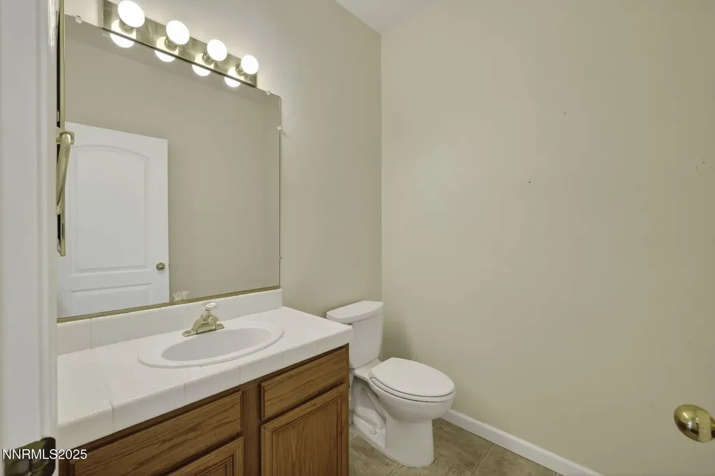 3181 Sky Country Reno NV 89503