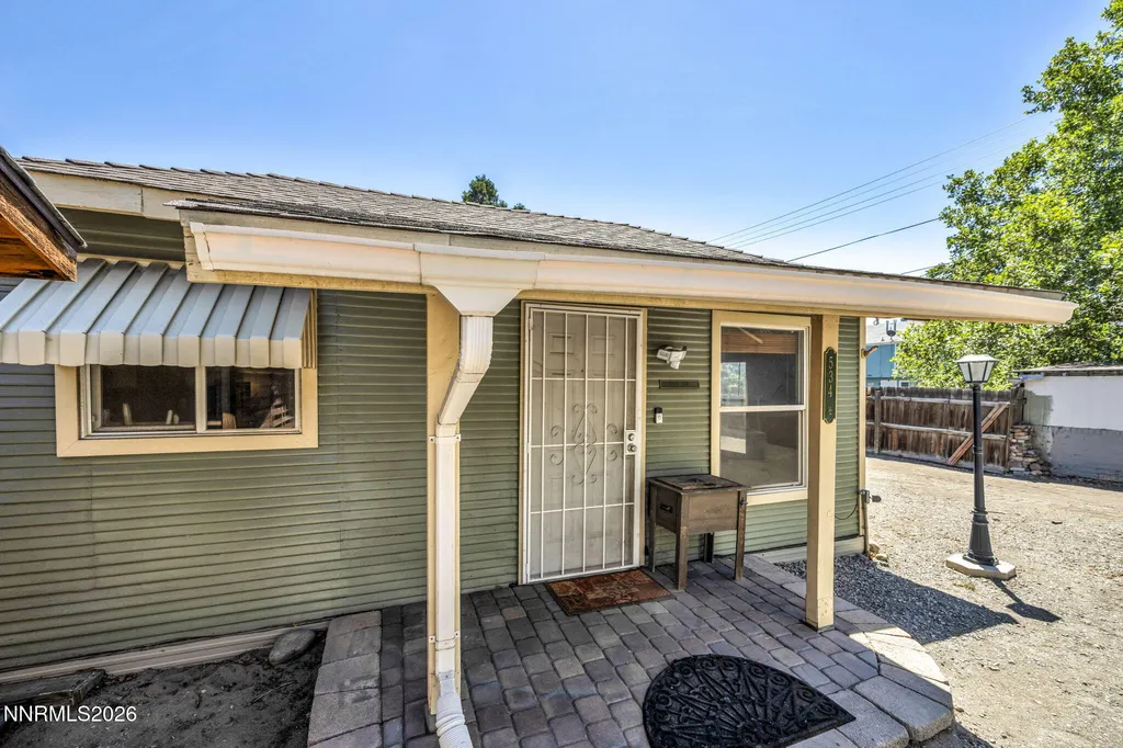 534 13th Sparks NV 89431