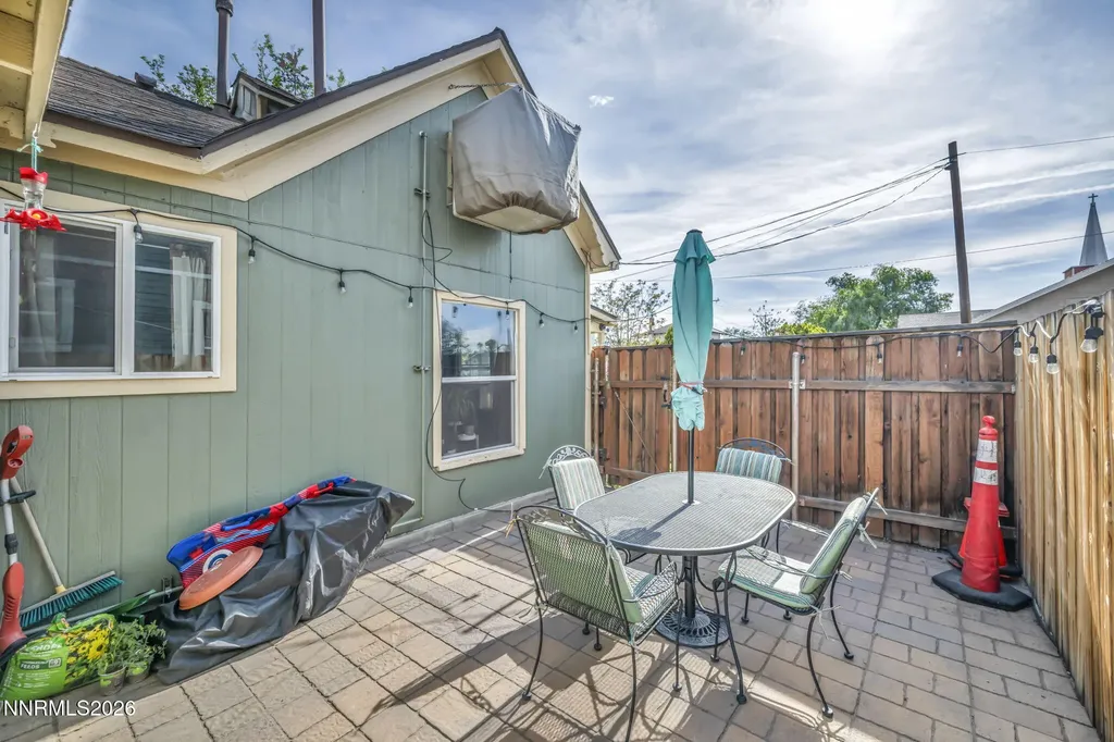 534 13th Sparks NV 89431