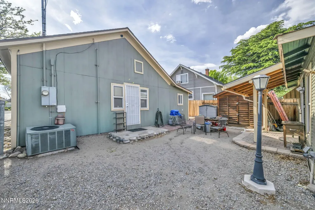 534 13th Sparks NV 89431