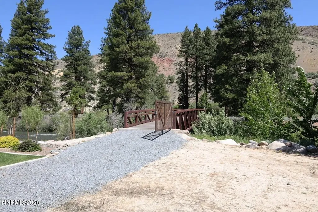 401 River Pines Verdi NV 89439