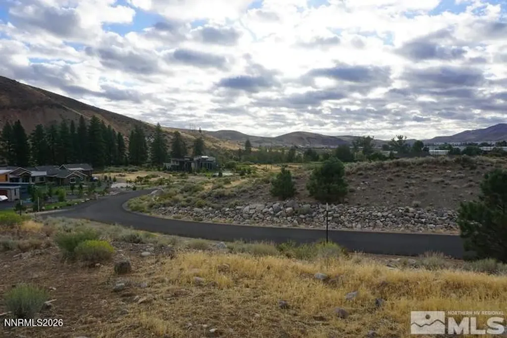 401 River Pines Verdi NV 89439
