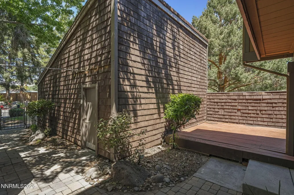 430 Riverview Reno NV 89509