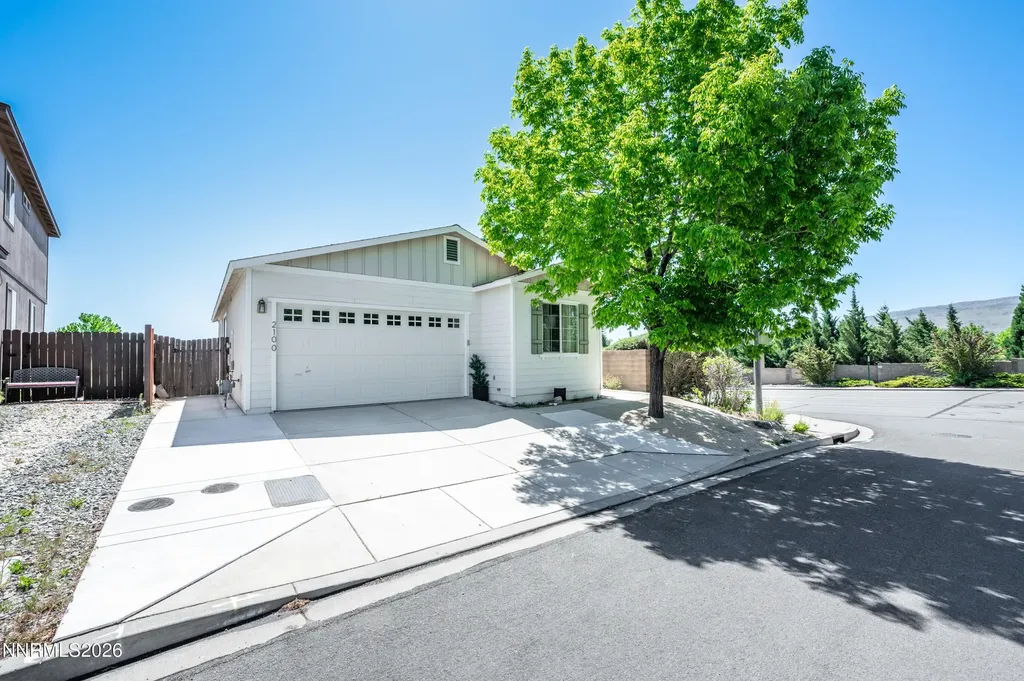 2100 Sapphire Ridge Reno NV 89523