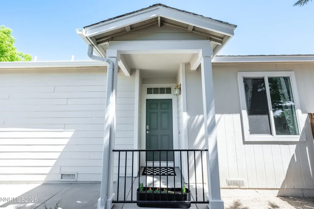 2100 Sapphire Ridge Reno NV 89523
