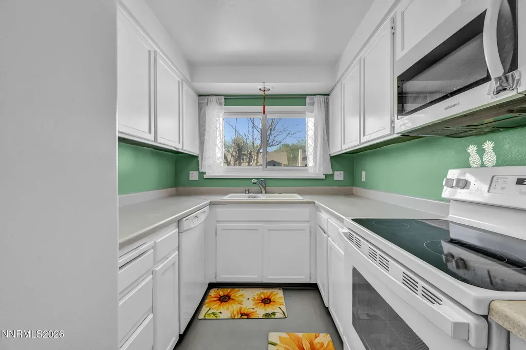 870 Huffaker Reno NV 89511