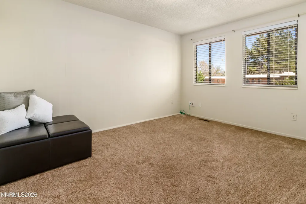 125 Lake Glen Carson City NV 89703