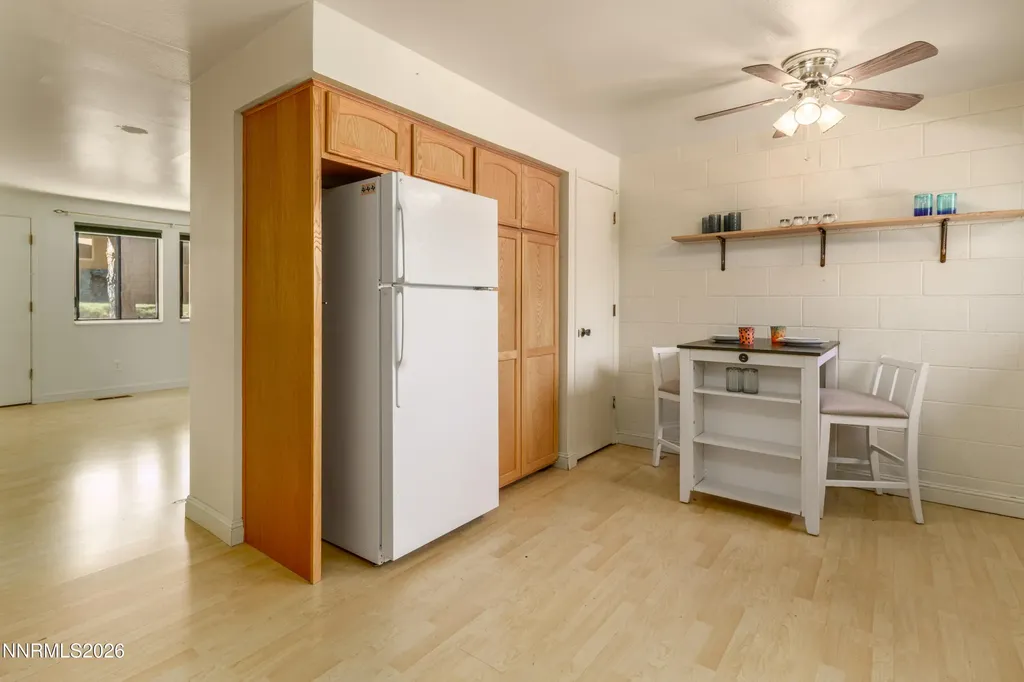 125 Lake Glen Carson City NV 89703