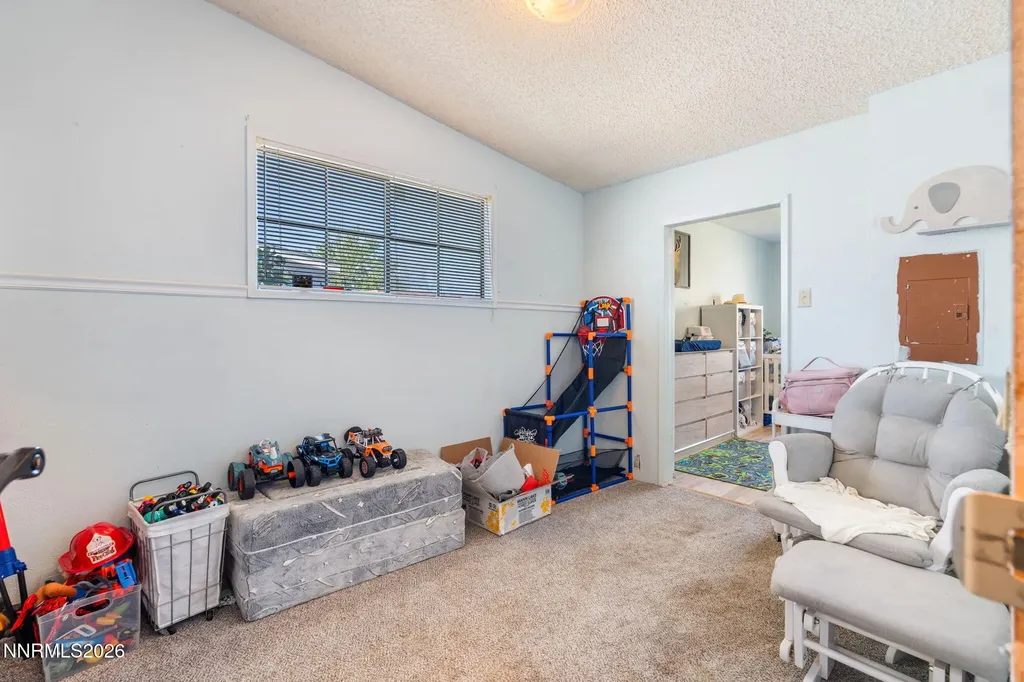 87 Rose Peak Dayton NV 89403
