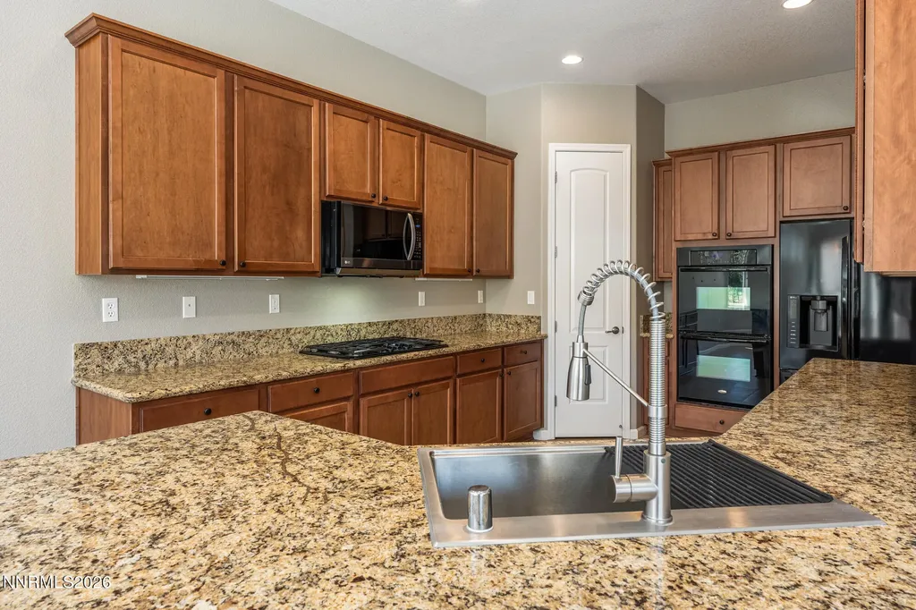 7839 Orange Plains Sparks NV 89436
