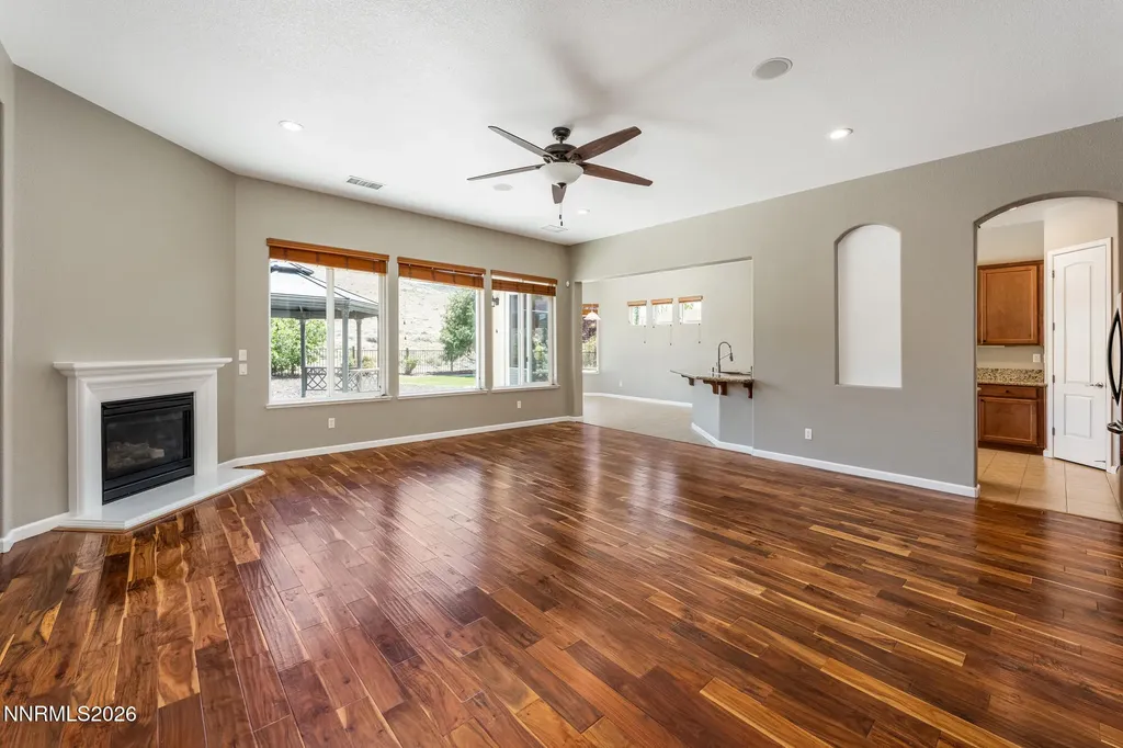 7839 Orange Plains Sparks NV 89436