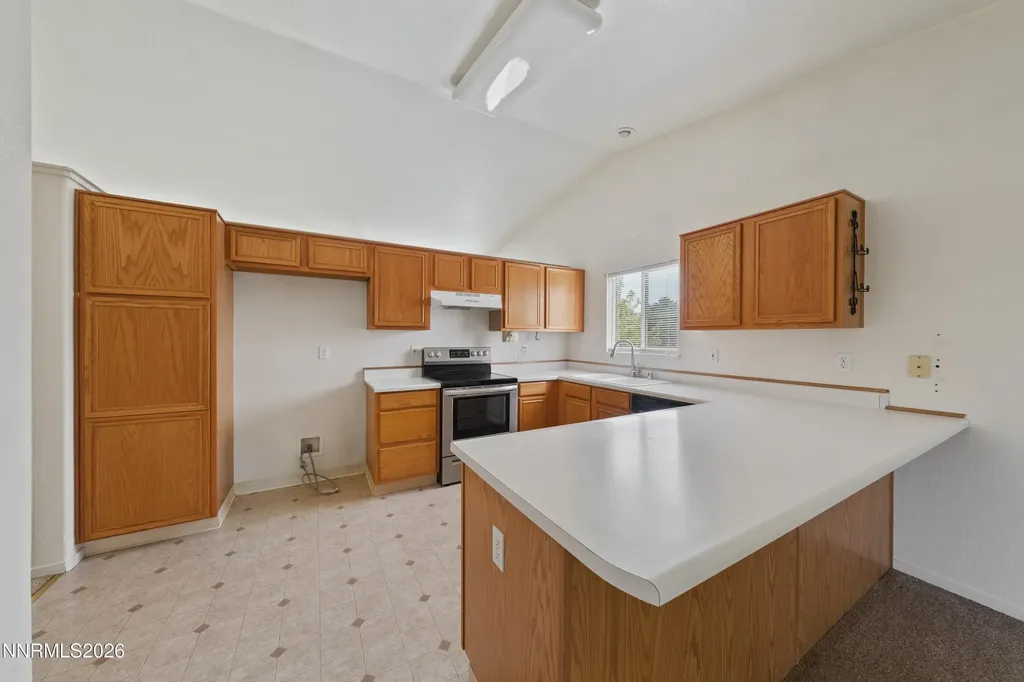 17617 Grand Valley Reno NV 89508