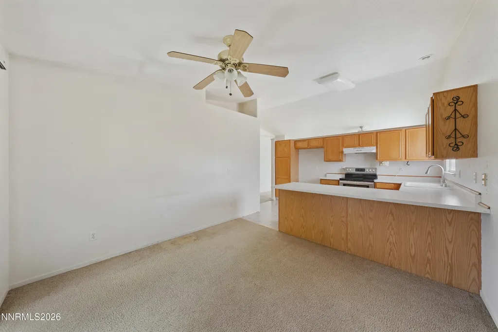 17617 Grand Valley Reno NV 89508