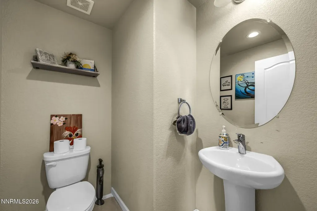 334 Granite Dayton NV 89403