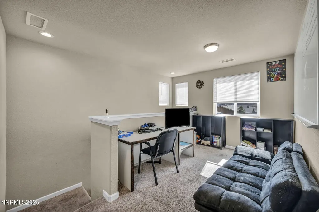 334 Granite Dayton NV 89403