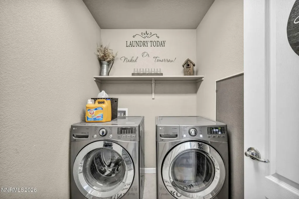 334 Granite Dayton NV 89403