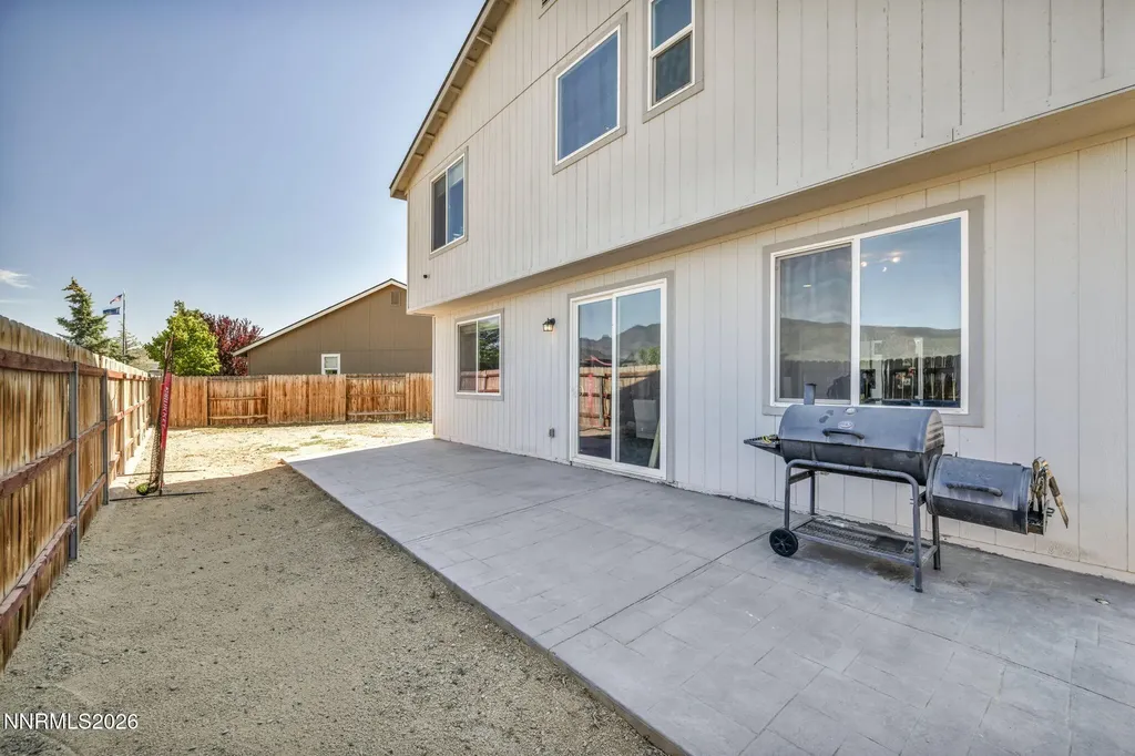 334 Granite Dayton NV 89403