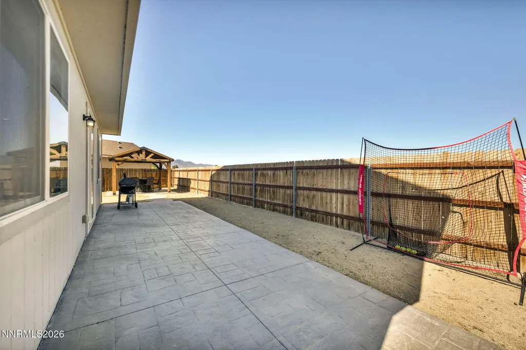 334 Granite Dayton NV 89403