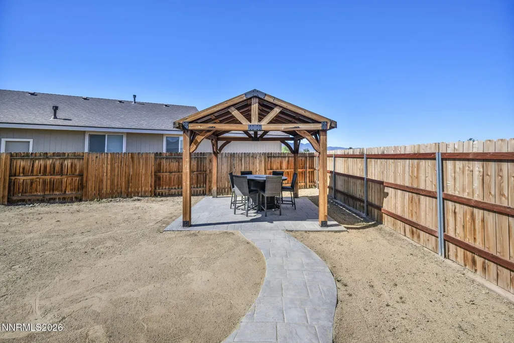 334 Granite Dayton NV 89403