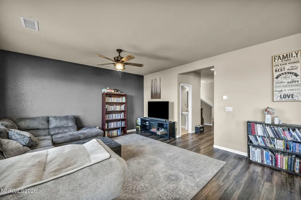 334 Granite Dayton NV 89403