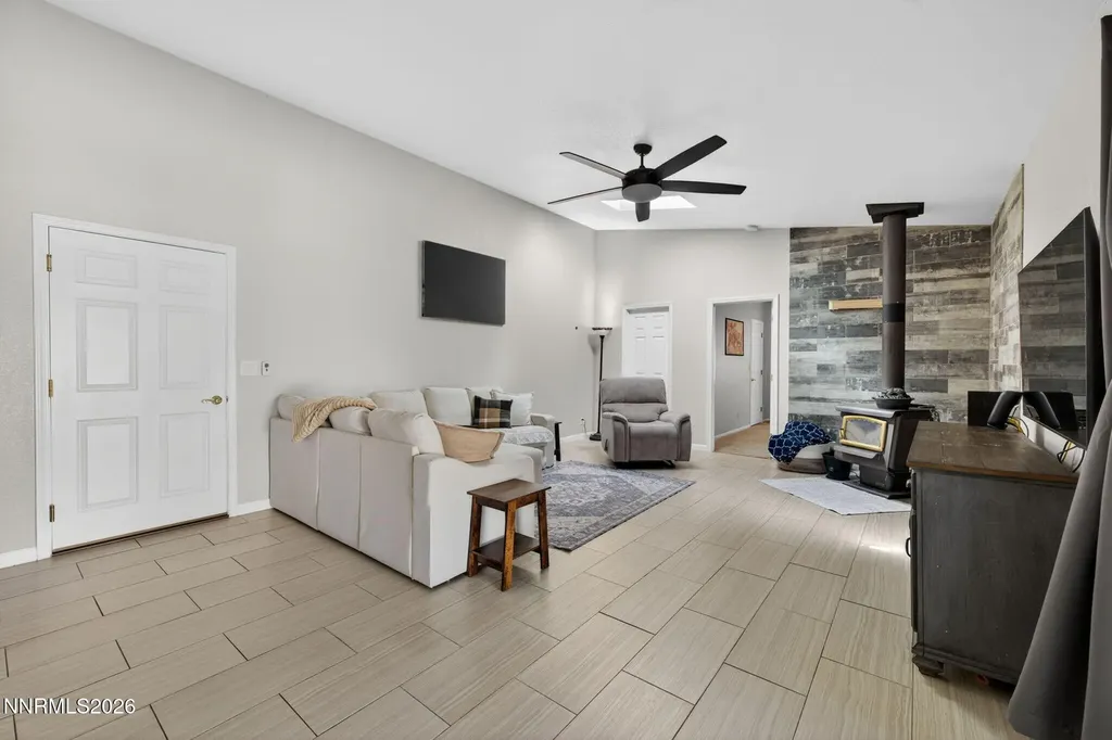 3496 Harvard Carson City NV 89703