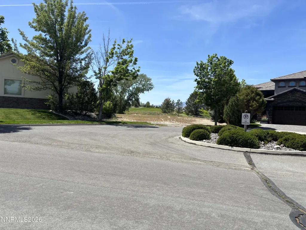 6393 Rey Del Sierra Sparks NV 89436