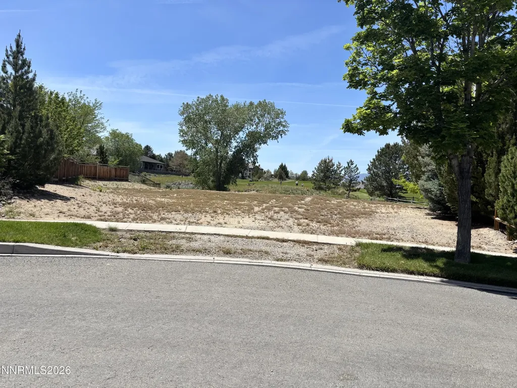 6393 Rey Del Sierra Sparks NV 89436