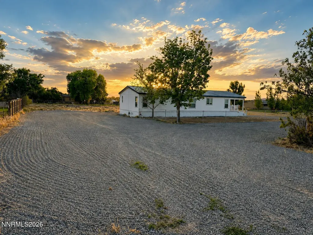 7420 Sunset Winnemucca NV 89445