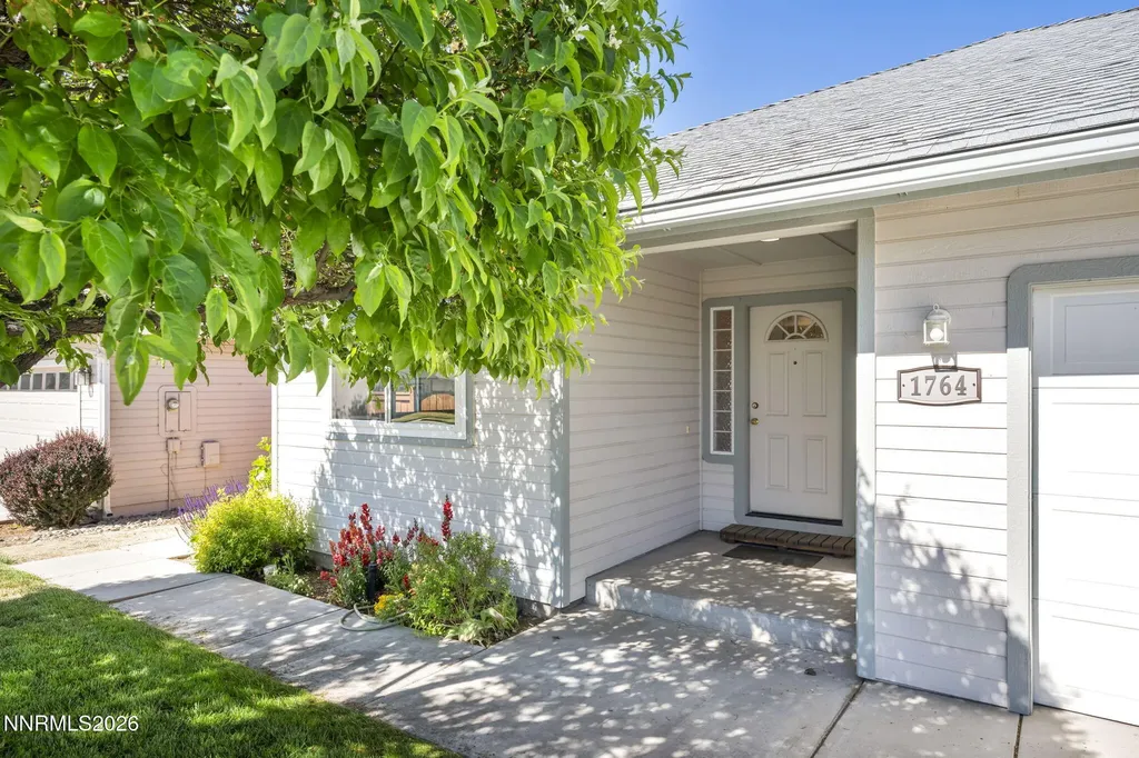1764 Mahogany Minden NV 89423