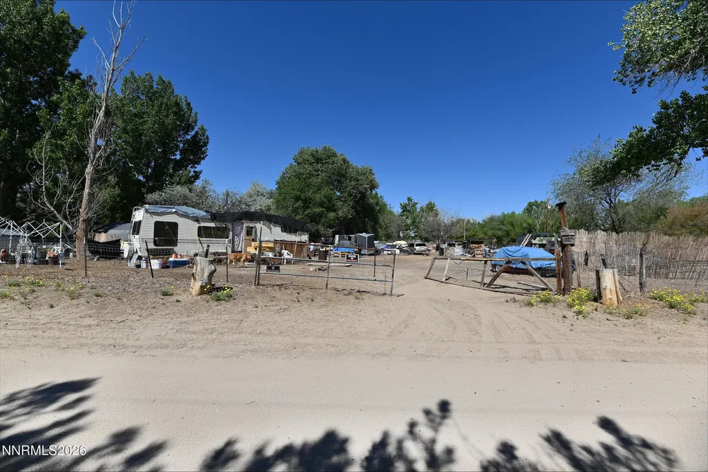 1714 Shoffner Fallon NV 89406