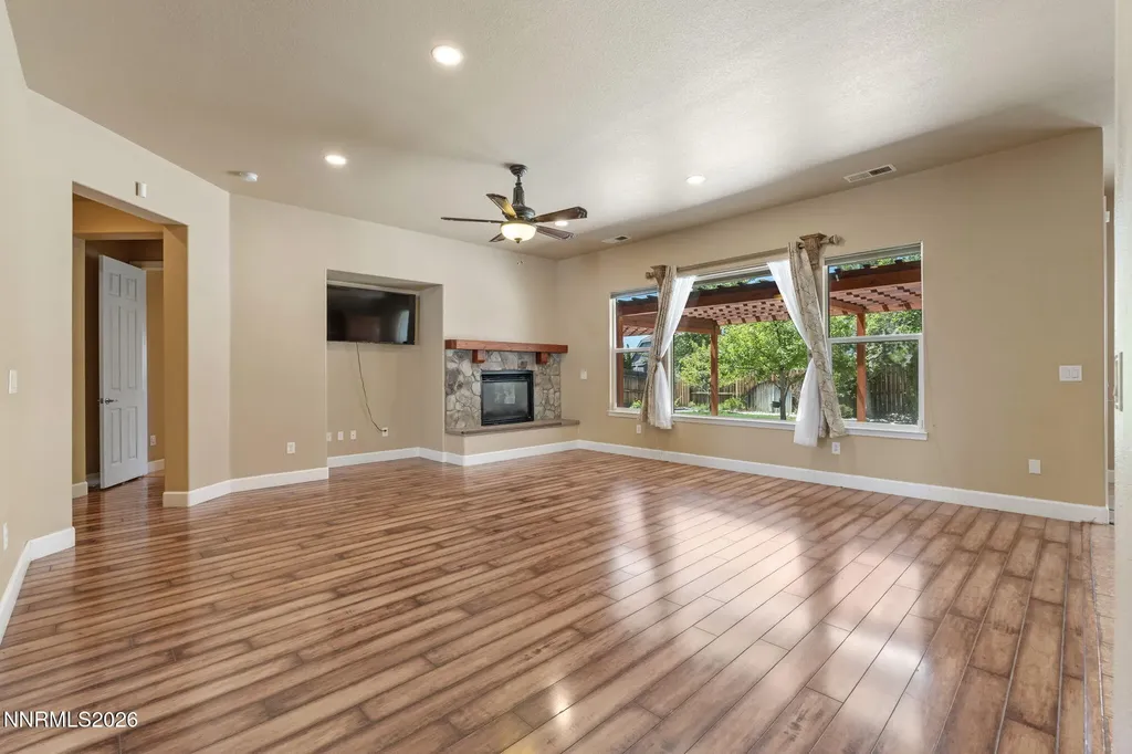 3245 Quartzite Reno NV 89523