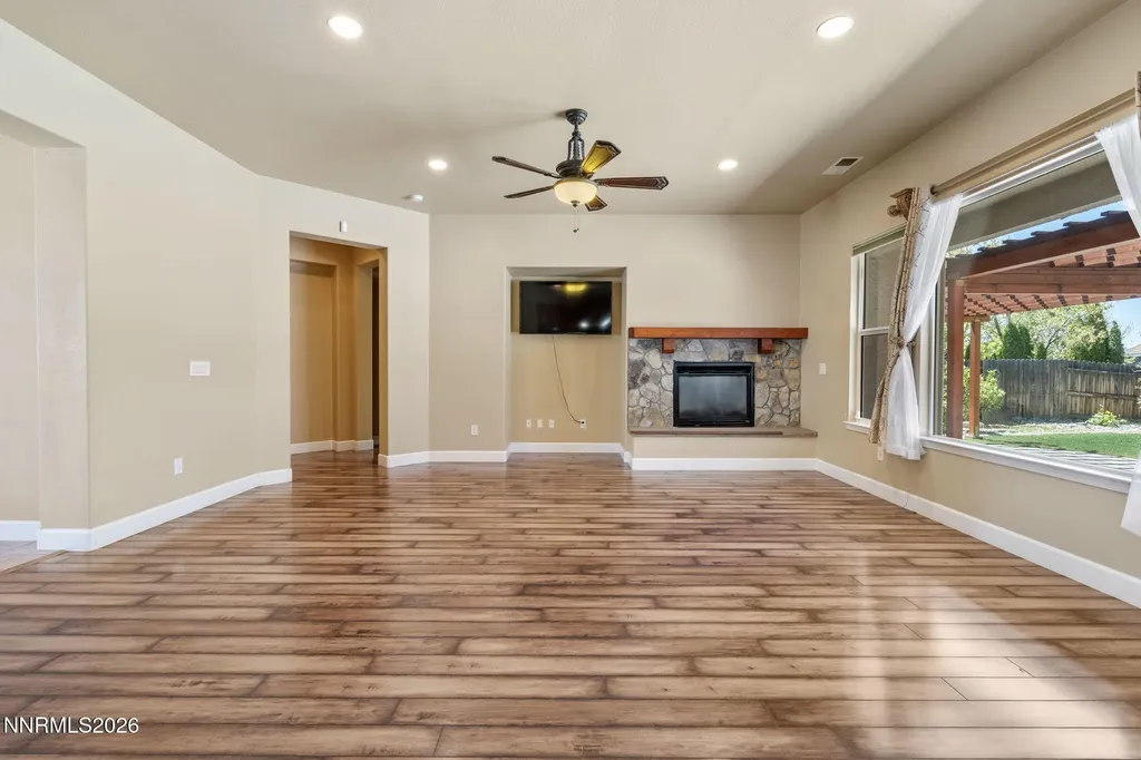 3245 Quartzite Reno NV 89523