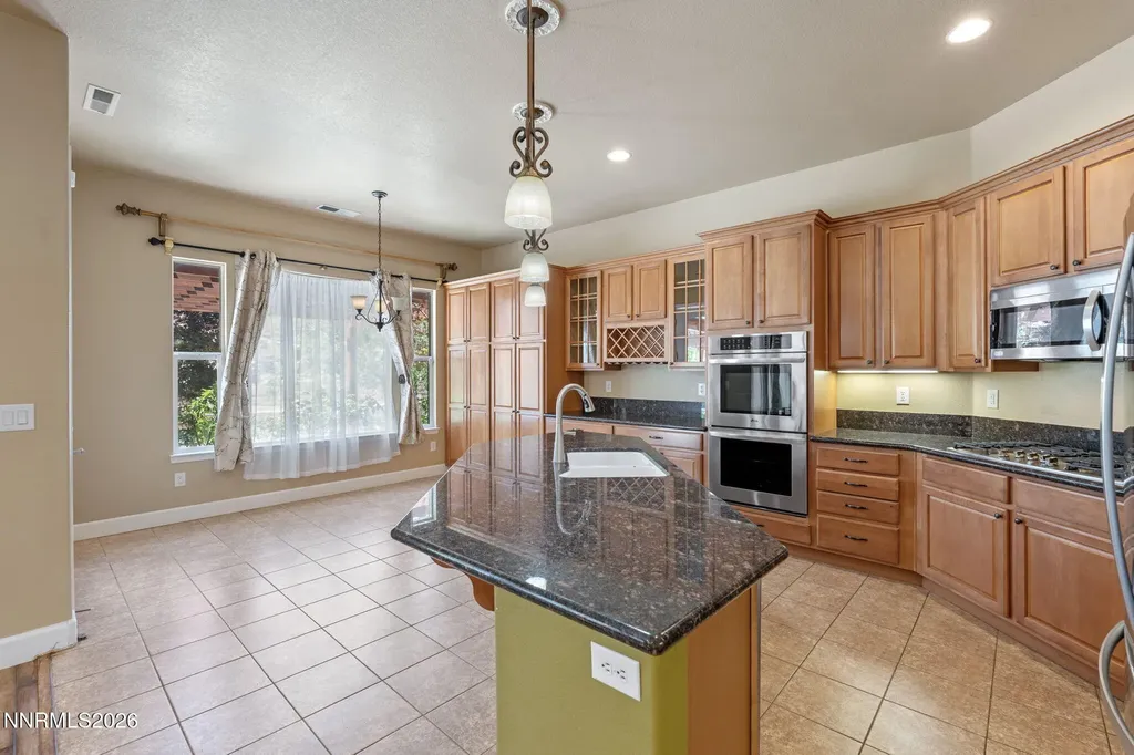 3245 Quartzite Reno NV 89523