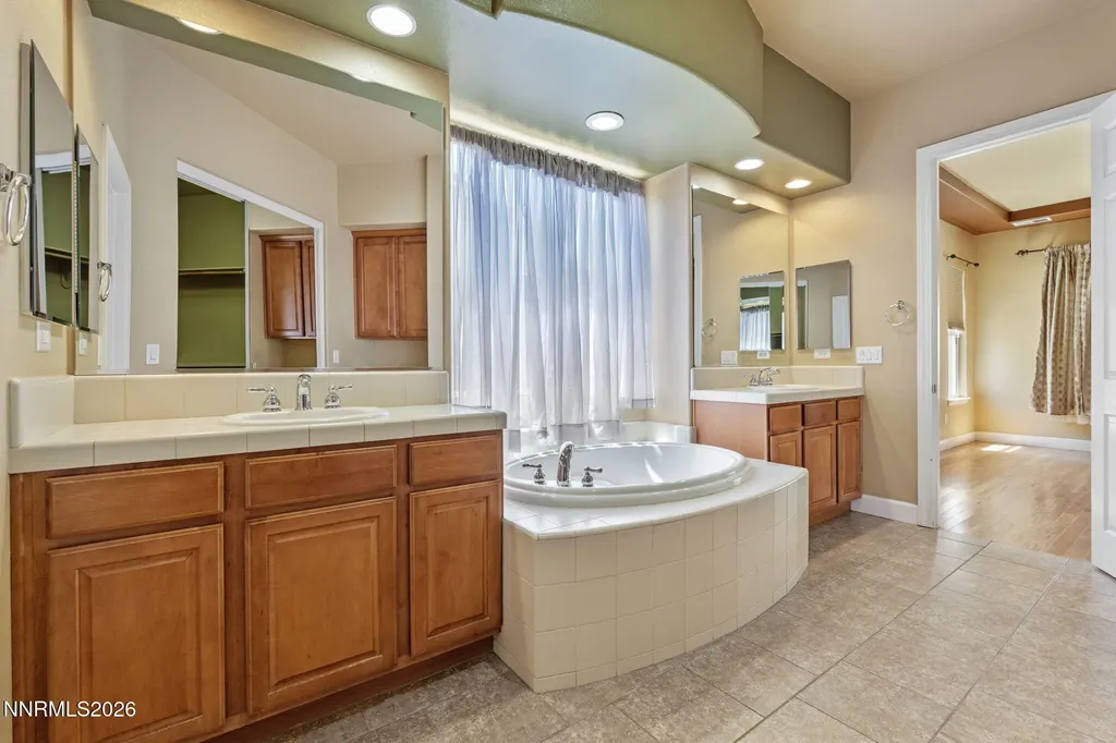 3245 Quartzite Reno NV 89523