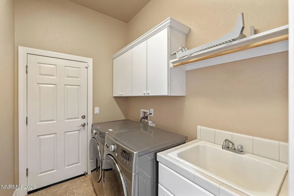 3245 Quartzite Reno NV 89523