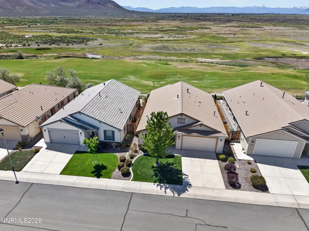 3565 Long Minden NV 89423